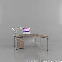板式办公桌 L型经理桌 简约不简单选用生态环保三氰饰面板桌面